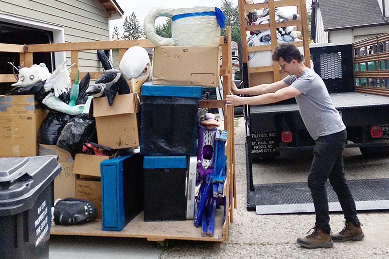 moving puppets 5600 Steve Ackerman loading puppets into my neighbor's garage for temporary storage